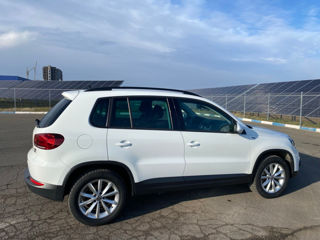 Volkswagen Tiguan foto 3