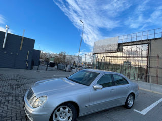 Mercedes E-Class foto 3