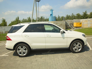 Mercedes ML Class foto 2