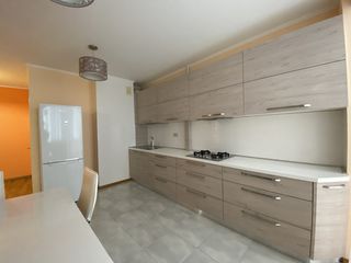 Apartament cu 1 cameră, 56 m², Botanica, Chișinău foto 2