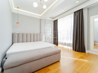 Apartament cu 3 camere, 97 m², Râșcani, Chișinău foto 7