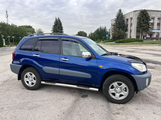 Toyota Rav 4 foto 6