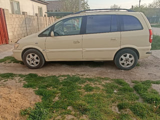 Opel Zafira foto 4