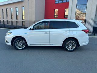 Mitsubishi Outlander foto 6