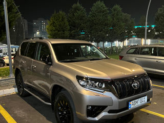 Toyota Land Cruiser Prado foto 4