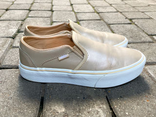 Vans Rose Gold Metallic Slip On. Размер 40. В отличном состоянии. Оригинал. foto 5