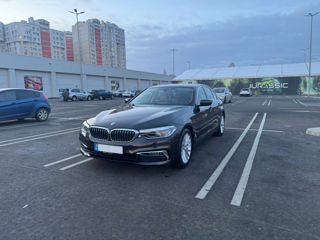 BMW 5 Series foto 2