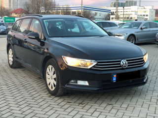 Volkswagen Passat foto 4