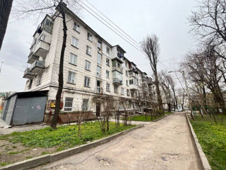 Apartament cu 1 cameră, 32 m², Botanica, Chișinău foto 1