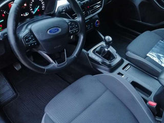 Ford Focus foto 3