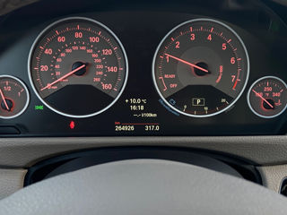 BMW 3 Series foto 12