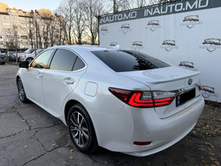 Lexus ES Series foto 3