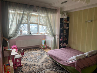 Apartament cu 3 camere, 109 m², Centru, Chișinău foto 9