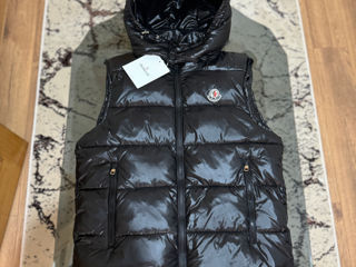 Jaleta Moncler