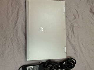 Hp elitebook 8540p foto 2