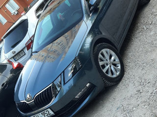 Skoda Octavia foto 1