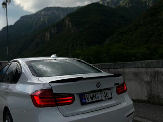 BMW 3 Series foto 5