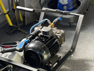 Pompa de spălatoare cu presiune foto 2