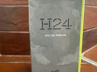 Hermes  H 24