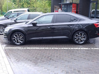 Skoda Superb foto 5