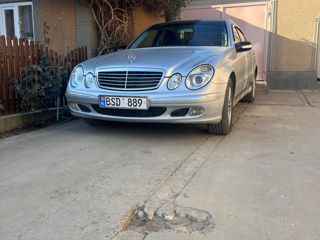 Mercedes E-Class foto 5