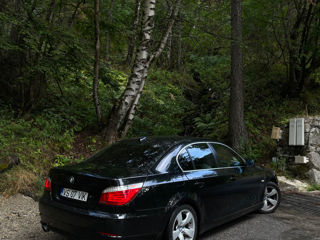 BMW 5 Series foto 3