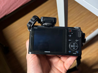 Samsung NX200 + Модуль Вспышка foto 7