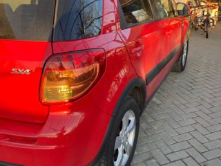 Suzuki SX4 foto 7