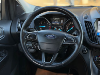 Ford Kuga foto 11