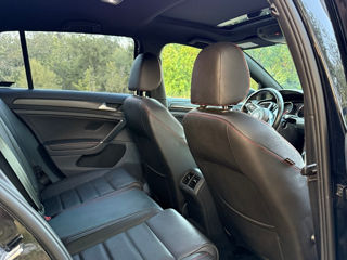 Volkswagen Golf foto 8