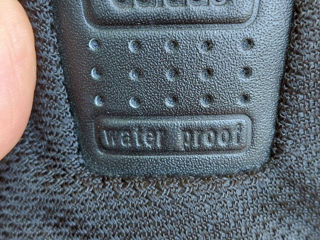 Ботинки ,,Adidas" размер 40( 8 usa )Новые,из США. foto 6