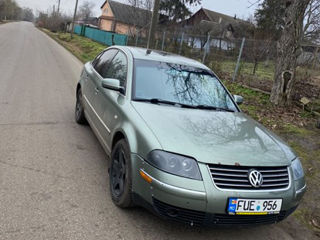 Volkswagen Passat foto 2