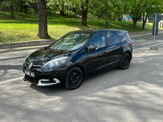 Renault Grand Scenic foto 1