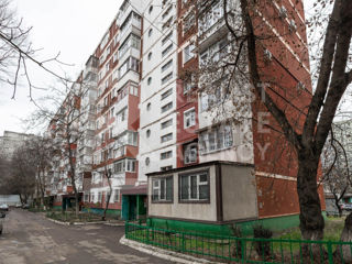 Apartament cu 4 camere, 77 m², Râșcani, Chișinău foto 6