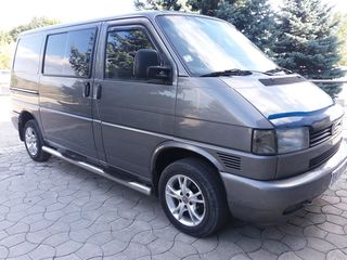 Volkswagen Transporter foto 2