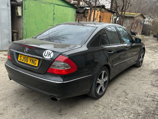 Mercedes E-Class foto 3