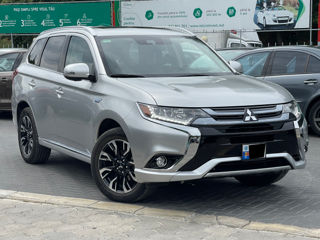 Mitsubishi Outlander foto 4