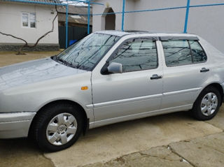 Volkswagen Vento foto 7