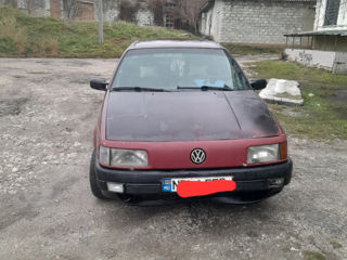 Volkswagen Passat foto 2