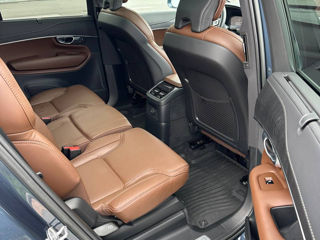 Volvo XC90 foto 12