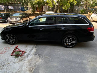 Mercedes E-Class foto 3