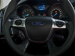 Ford Focus foto 6