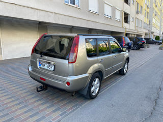 Nissan X-Trail foto 7