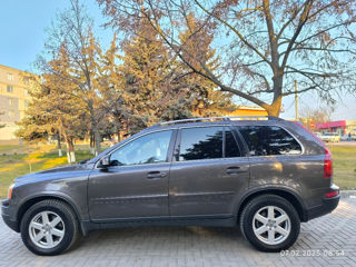 Volvo XC90 foto 8