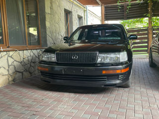 Lexus LS Series foto 4