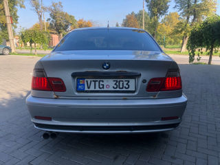 BMW 3 Series Coupe foto 4