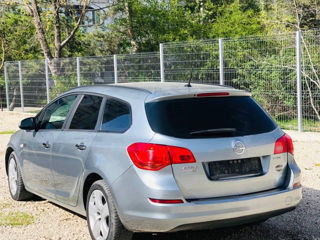 Opel Astra foto 3