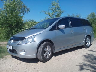 Mitsubishi Grandis foto 4