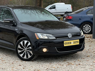 Volkswagen Jetta foto 2