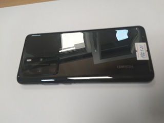 Huawei P40 Pro 8/256 Gb 4890 lei